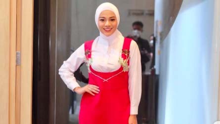 Atta Halilintar Sembuh dari Covid-19, Aurel Pamer Gaya Hijab Modern 