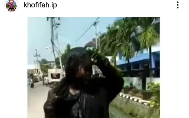 Kocak, Gubernur Khofifah Unggah Video Warga Nyemplung Selokan saat Mokel Puasa 