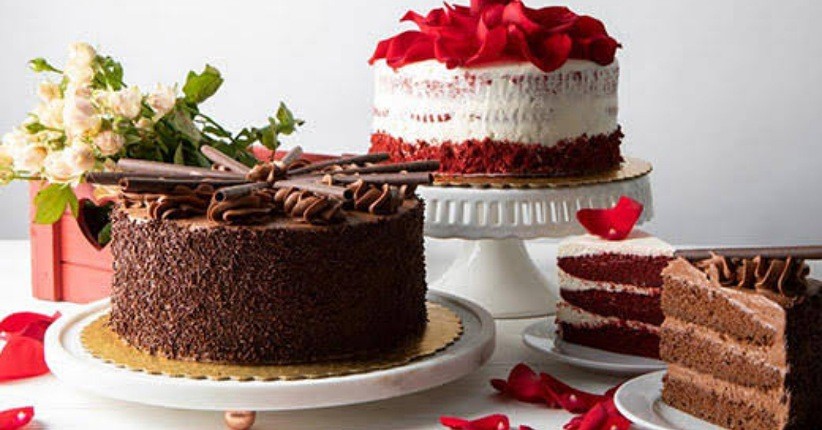 5 Tips Cara Menghias Kue Ulang Tahun Simpel, Cantik Dihias Ombre hingga Bunga