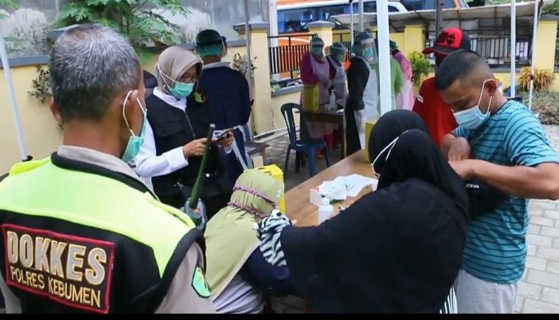 Waspadai Klaster Covid-19 Keluarga Bermunculan Pascalebaran