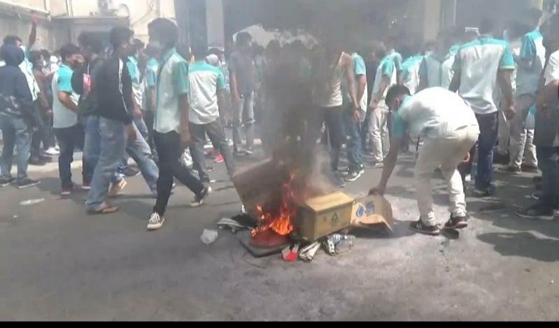 Tolak Gaji dan THR Dicicil, Ribuan Buruh di Boyolali Mogok Kerja