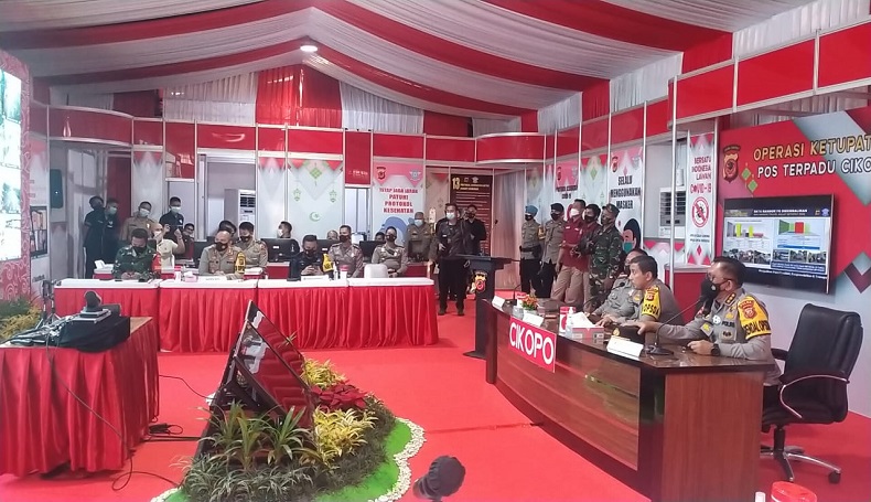  Kapolda Jabar Pastikan Petugas di Pos Penyekatan Berjaga 24 Jam