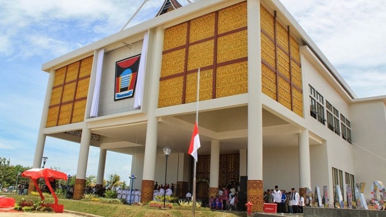 Banyak Persoalan, Ketua DPRD Kota Padang Minta Kursi Wawako Segera Diisi