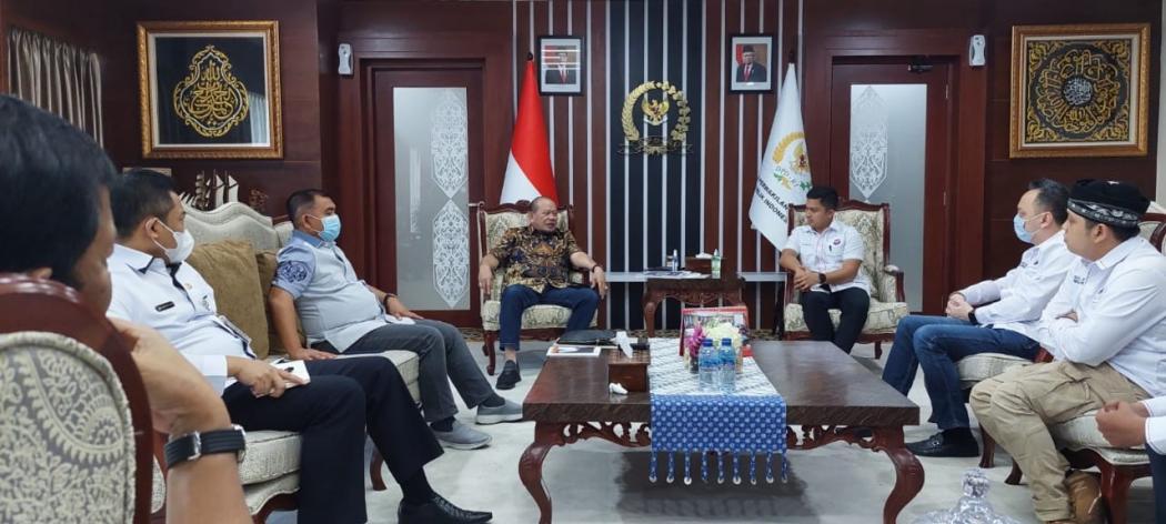 Bertemu Ketua DPD, Pemuda Perindo Bahas Peran Generasi Muda dan Bonus Demografi 2045
