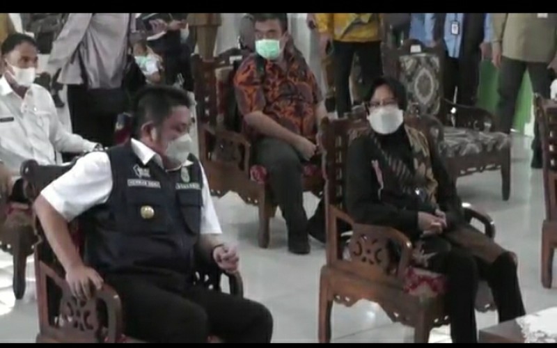 Mensos Risma Ingin Balai Disabilitas Palembang Produksi Kursi Roda Elektrik