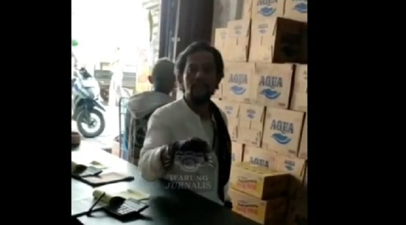 Pemilik Toko di Ciputat Resah, Preman Berkeliaran Minta Jatah THR  