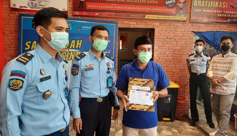 Ratusan Narapidana Dapat Remisi Lebaran, 4 Napi Lapas Bekasi Bebas
