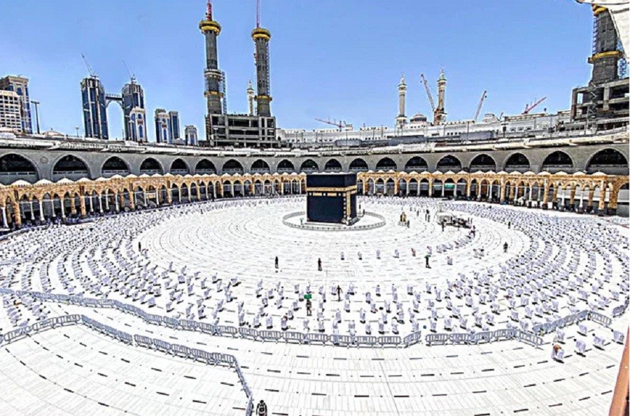 3 Orang Ditahan Aparat Saudi karena Ikut Haji Tanpa Izin