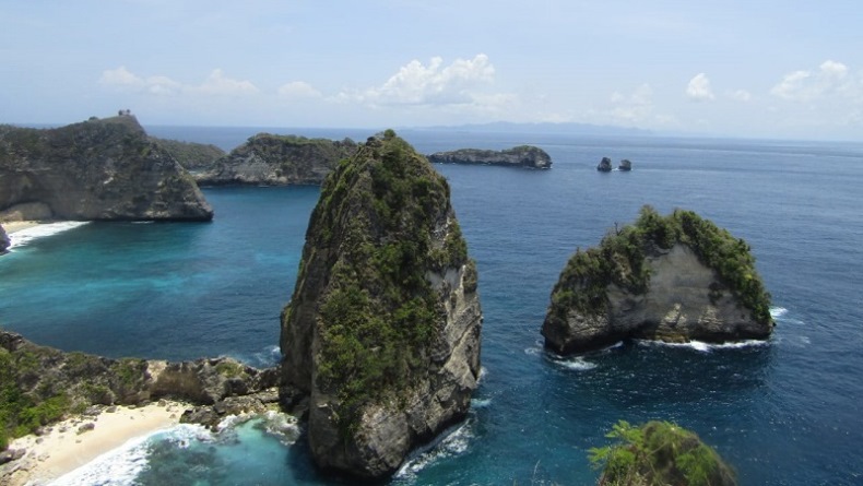 Pelabuhan Penyeberangan Nusa Penida Bali Selesai Awal Tahun Depan