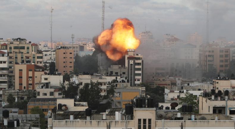 Israel Gempur Gaza 60 Kali Hari Ini, Hamas Luncurkan Roket ke Kota Perbatasan