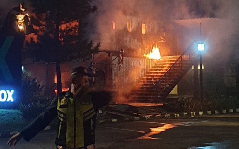 Kafe di Cileungsi Terbakar Rabu Malam, 9 Orang Terluka