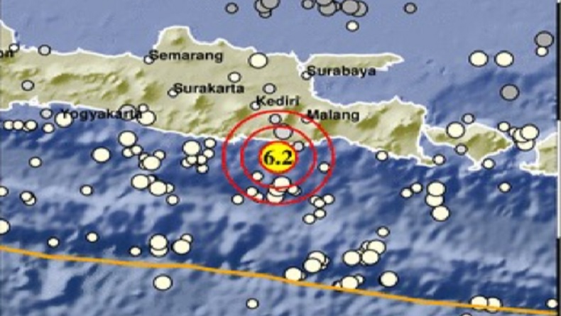 Gempa Blitar Sebabkan Guncangan Keras di Malang Raya, Getaran Terasa 5 Detik 
