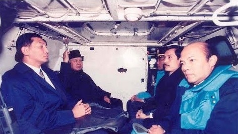 Kisah Paspampres Kawal Presiden Soeharto, Pinjam Peci dan Jas untuk Kelabui Sniper