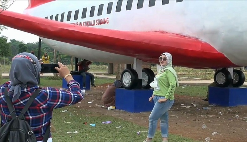 Wisata Murah, Persawahan di Subang Disulap Jadi Spot Instagramable 