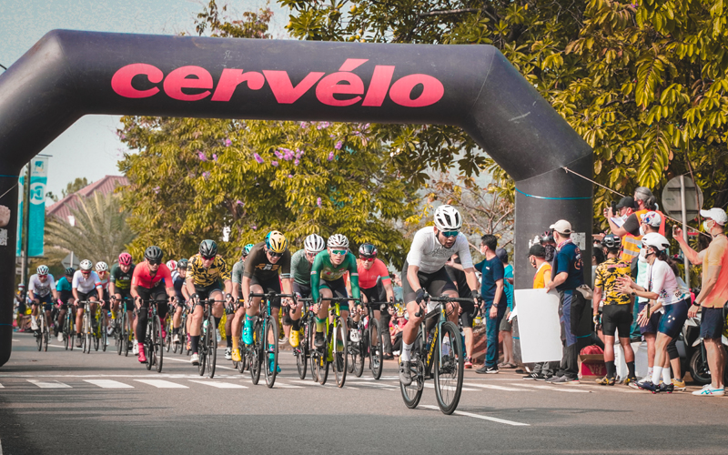 Pembalap 15 Tahun ASC Cycling Rajai Event Balap Sepeda Kota Wisata