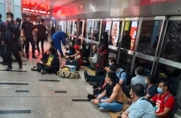 2 LRT Bertabrakan di Malaysia, Puluhan Korban Luka Berat