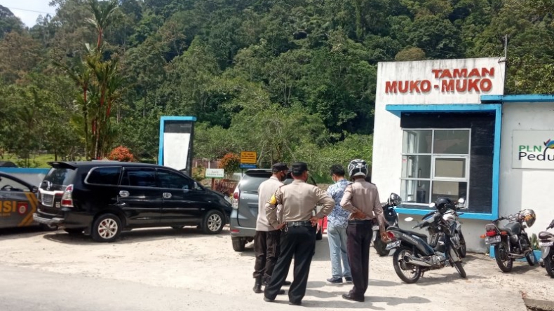 Agam Zona Merah, Danau Maninjau Ditutup dan Dijaga Polisi
