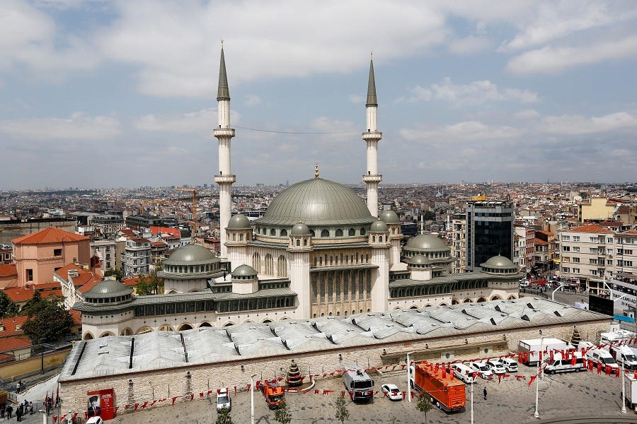 Erdogan Resmikan Masjid Megah di Pusat Istanbul, Tunaikan Janji 27 Tahun Silam