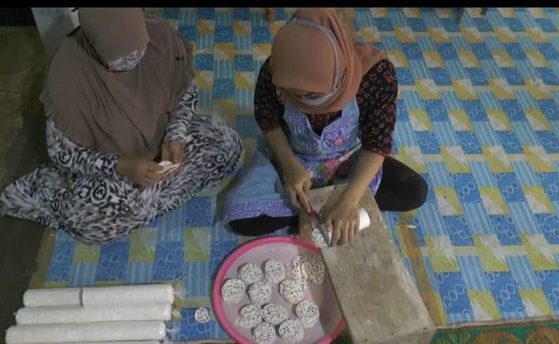  Keripik Tempe Buatan Warga Pekalongan Ini Laris Manis di Tengah Mahalnya Harga Kedelai