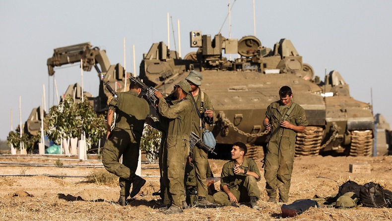 Gawat! Israel Perkuat Pasukan di Perbatasan Gaza dan Lebanon