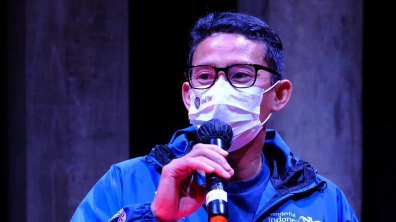 Gairahkan Wisata Bali, Sandiaga Uno Siapkan Program Wisata Berbasis Vaksinasi