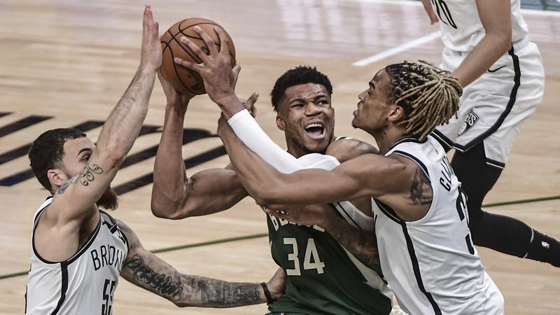 Hasil Semifinal Playoff NBA: Bucks Bungkam Nets, Jazz Taklukkan Clippers