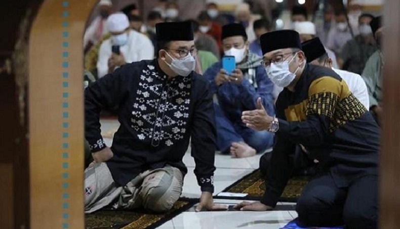 Anies Salat Subuh Bareng Ridwan Kamil, Netizen : Bismillah Duet 2024