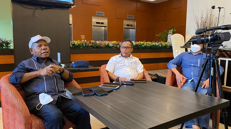 Sosok Pengganti Klemen Tinal? Koalisi: Harus Cocok dengan Lukas Enembe