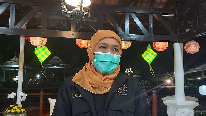 Tanda Tangani Surat Bermaterai, Gubernur Khofifah Daftar Calon Ketua Umum IKA UA 