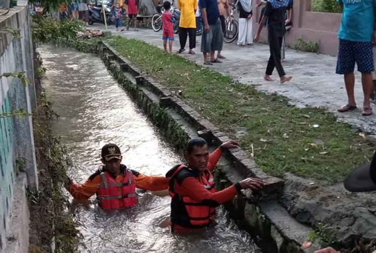 Tragis, Balita 2 Tahun Hanyut di Sungai saat Ditinggal Ibunya Buang Air