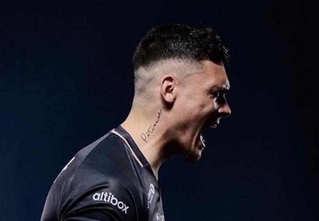 Shayne Pattynama Keluarkan Magis, Viking FK Kalahkan Raksasa Denmark