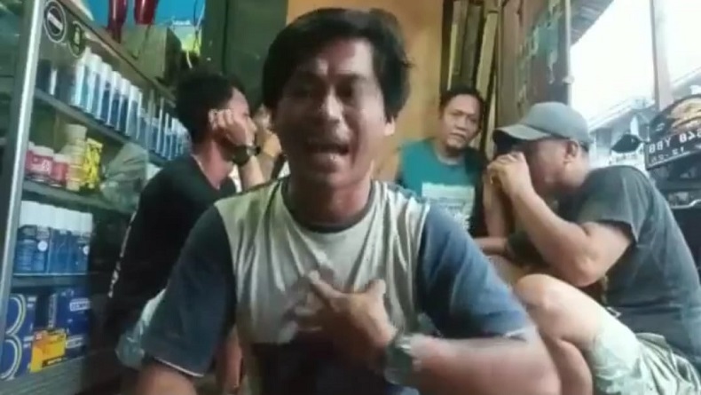 Viral, Pemuda Kuningan Siap Pegang Pasien atau Jenazah Positif Covid-19