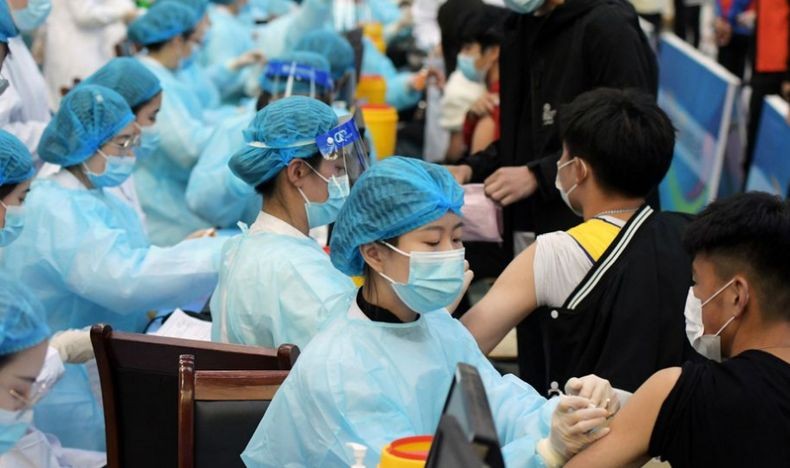 China Telah Suntikkan 1 Miliar Dosis Vaksin Covid ke Warganya
