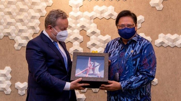 Menko Airlangga Rayu Pebisnis Ceko Investasi di Infrastruktur dan Digital Indonesia