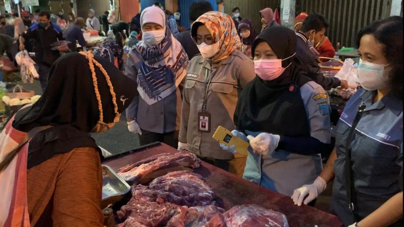 Dispangtan Salatiga Gelar Razia Cegah Peredaran Daging Gelonggongan