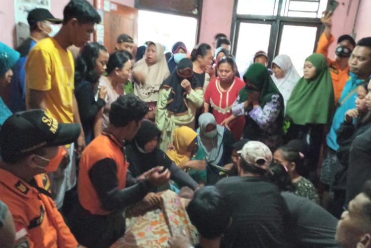 Mencari Ikan, Warga Jepara Tewas Tenggelam Disapu Ombak di Perairan Tanjungjati