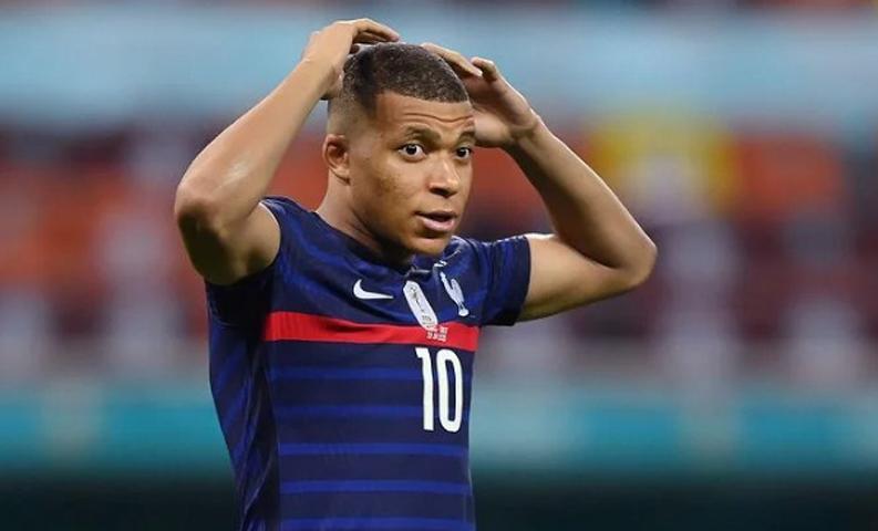 Siap Jual Kylian Mbappe, PSG Pilih Striker Everton Ini Jadi Pengganti 