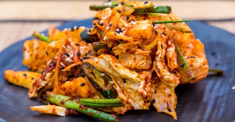 4 Makanan Ini Dapat Mengatasi Stres, Salah Satunya Ada Kimchi hingga Ikan