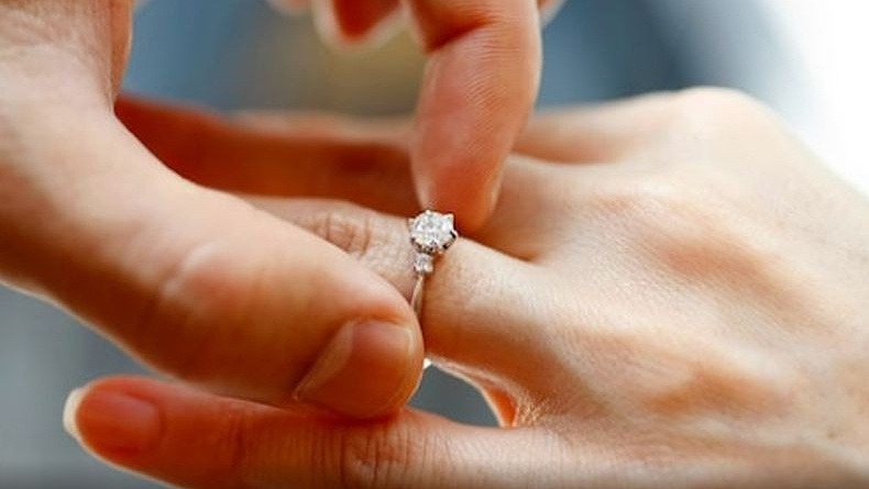 Fenomena Nikah Part Time Picu Kontroversi di Mesir