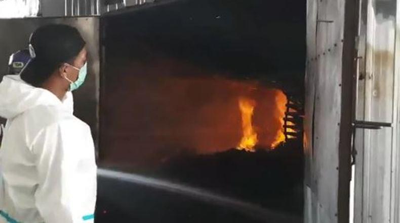 Kebakaran Pabrik Arang Briket di Boyolali, Api Lalap Mesin Oven Pengering 