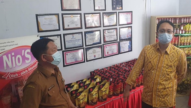 Kunjungi UMKM di Minut, Wamendag Jerry Sambuaga Terima Keluhan soal Kemasan Produk