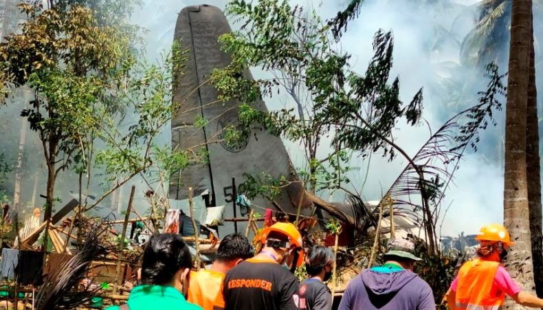 Tentara Filipina Tewas akibat Pesawat Jatuh Jadi 29 Orang, Puluhan Penumpang Sempat Loncat