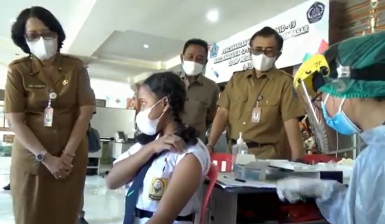 Baru 2 Pekan Digelar, Vaksinasi Anak di Denpasar Tembus 84 Persen