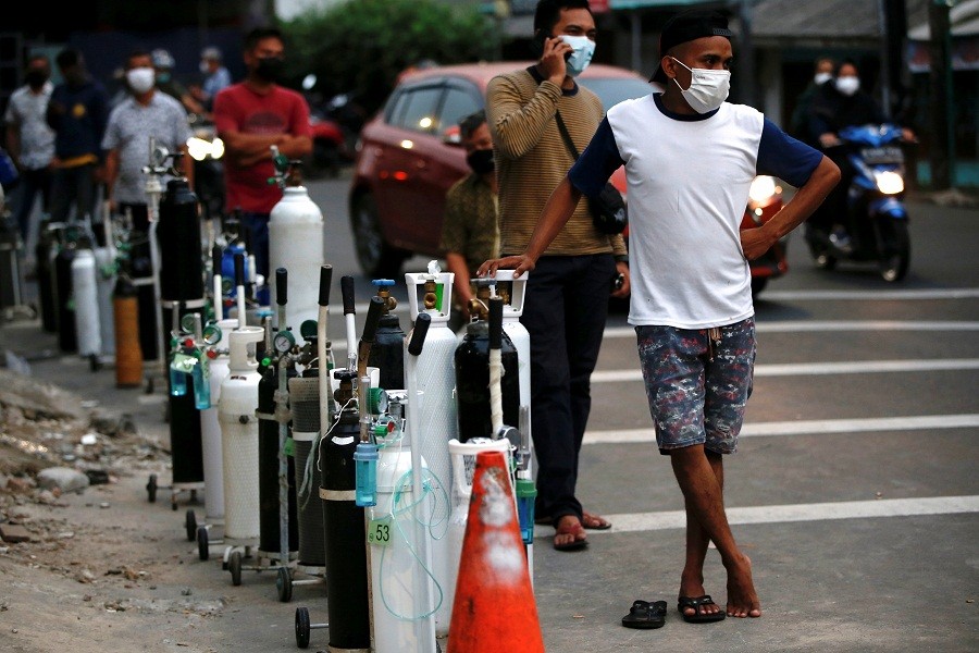 Kebutuhan Oksigen Melonjak Jadi 2.000 Ton Per Hari, Menkes Lapor ke Jokowi