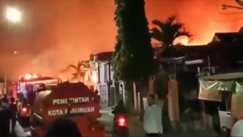 Gudang Mebel dan Rumah di Pasuruan Ludes Terbakar, 1 Mobil Hangus 