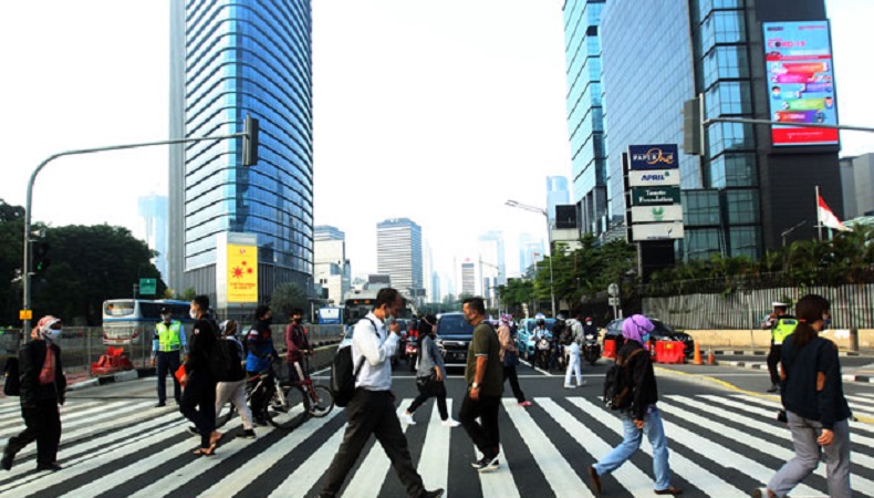 Asyik! Pekerja Jakarta Dapat Bonus Akhir Tahun dari Pemprov, Ini Daftarnya