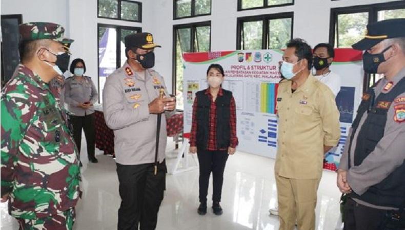Kapolda Sulut Cek Posko PPKM Mikro di Malalayang Manado