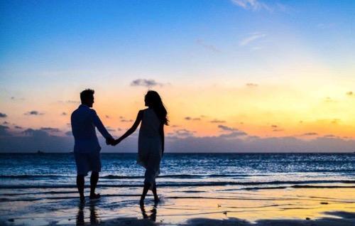 4 Cara Menghidupkan Cinta dalam Hubungan selama Covid-19   