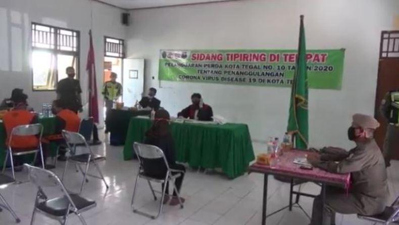 Langgar Prokes saat PPKM Darurat, Belasan Warga di Kota Tegal Kena Sanksi Denda 