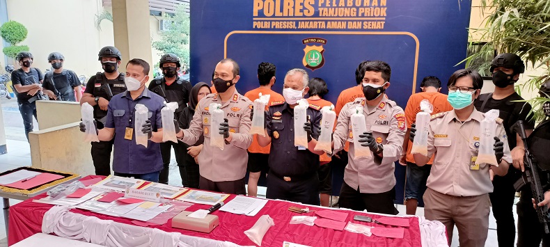 Selundupkan Benur, 3 Orang Ditangkap Polres Pelabuhan Tanjung Priok